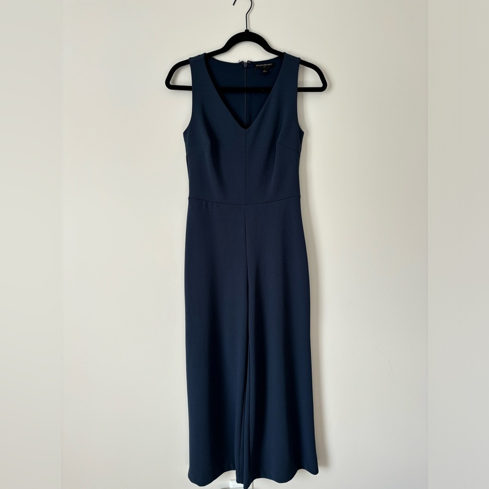 Banana Republic. Navy Jumpsuit. Size 0. Petite.